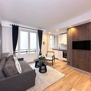 Beautiful Loft In Champs-Elysees